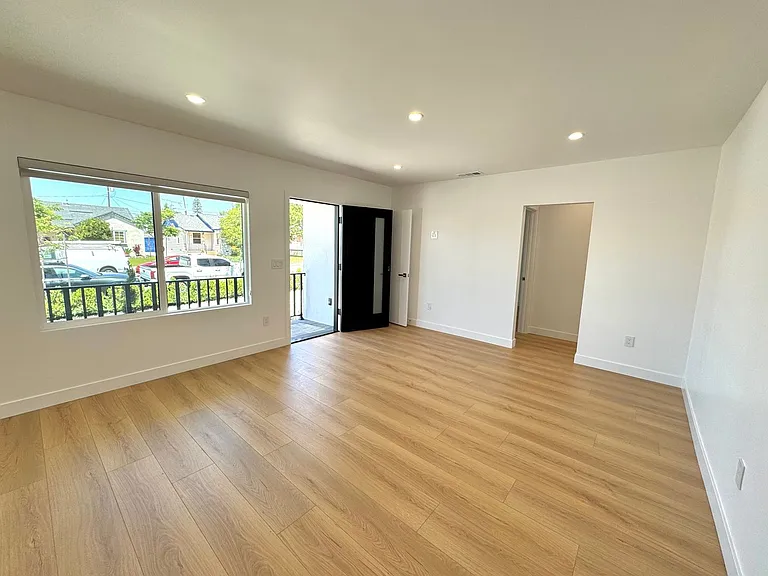 7740 Bonner Ave — Photo 20