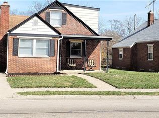 800 N Maple Ave, Fairborn, OH