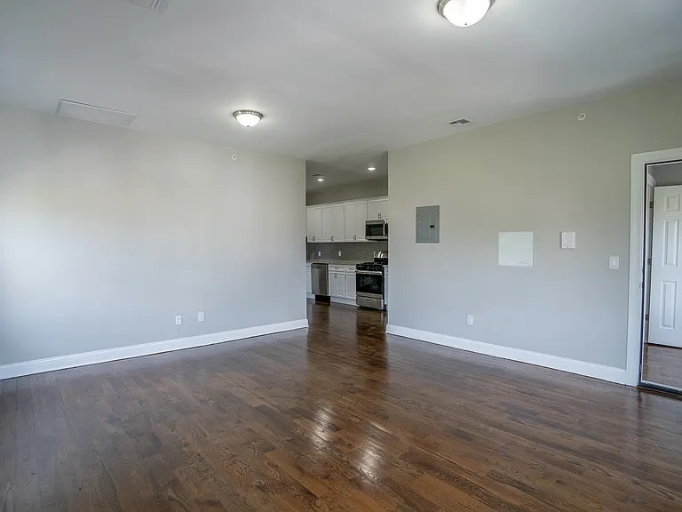 55 Lentz Ave #3 — Photo 3