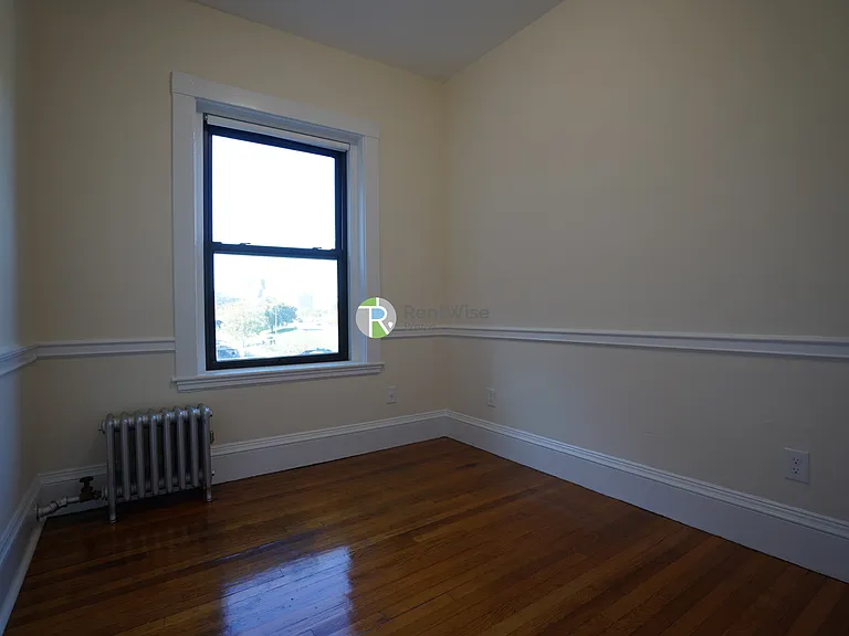 504 Beacon St #31U — Photo 5