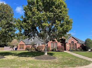 17 Harvest Way, Angleton, TX 77515