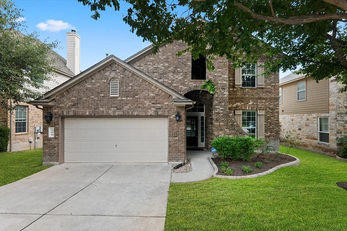 5 bed, 2978 sqft, $2,895 — Photo 1