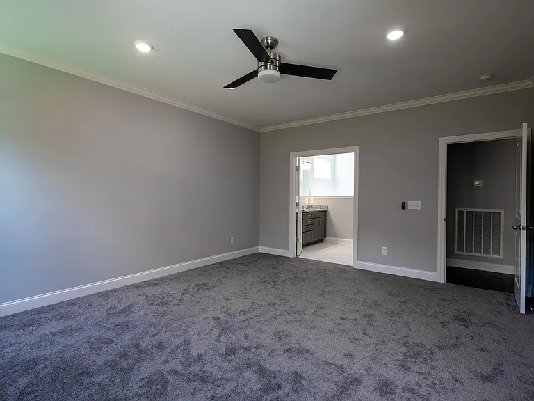 4018 Foxglove Farm Dr — Photo 20