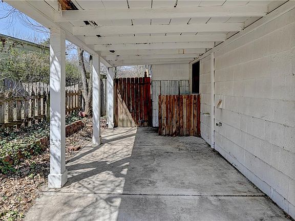 4th image of 5300 Sycamore Dr