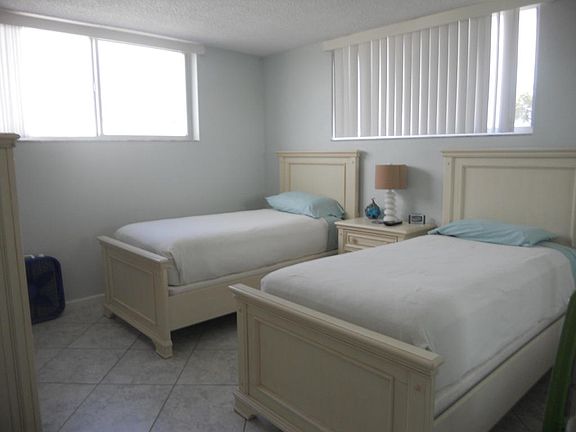 4th image of 108 Paradise Harbour Blvd APT 301