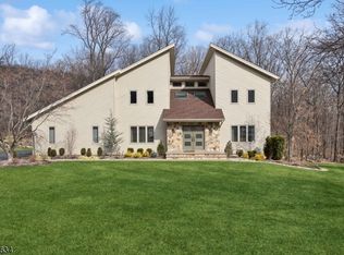 419 Mountain Way, Morris Plains, NJ