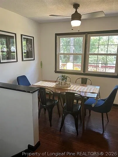3 bed, 2.0 bath, 1601 sqft, $1,350 — Photo 2