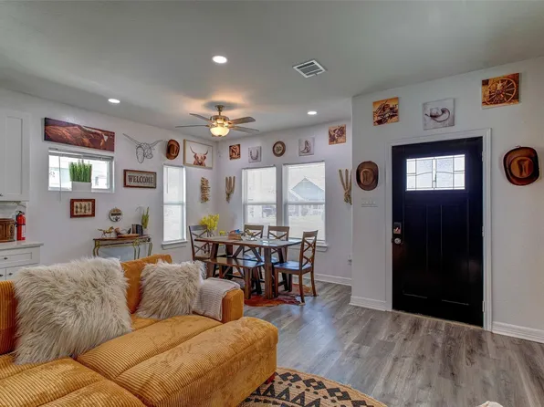 9816 Masterson St, Houston, TX 77029