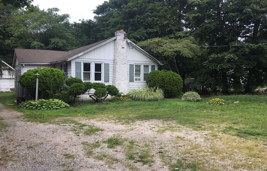 1046 Waverly Ave, Holtsville, NY 11742 Zillow