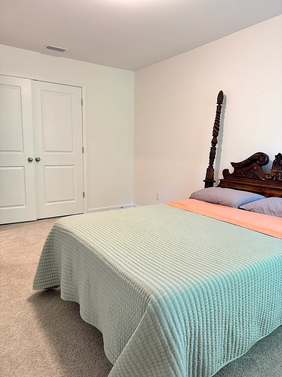 Furnished 2nd-floor bedroom with large closet. - 3XX Pearl St
