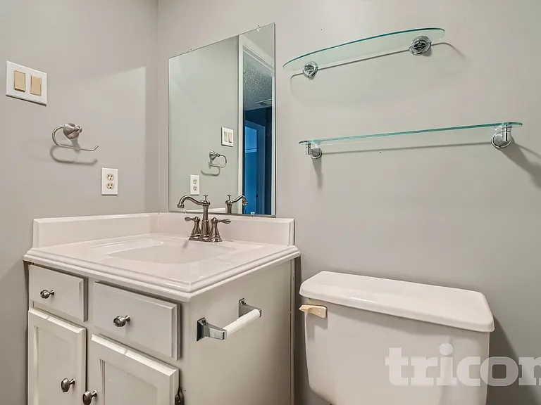 8316 Auburn Dr — Photo 9