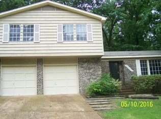 3493 E Rolling Woods Dr, Memphis, TN 38128