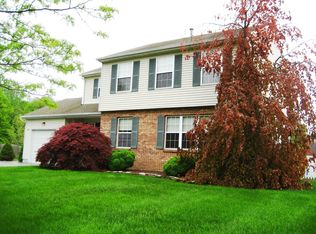 7 Wellington Ct, Trenton, NJ 08620