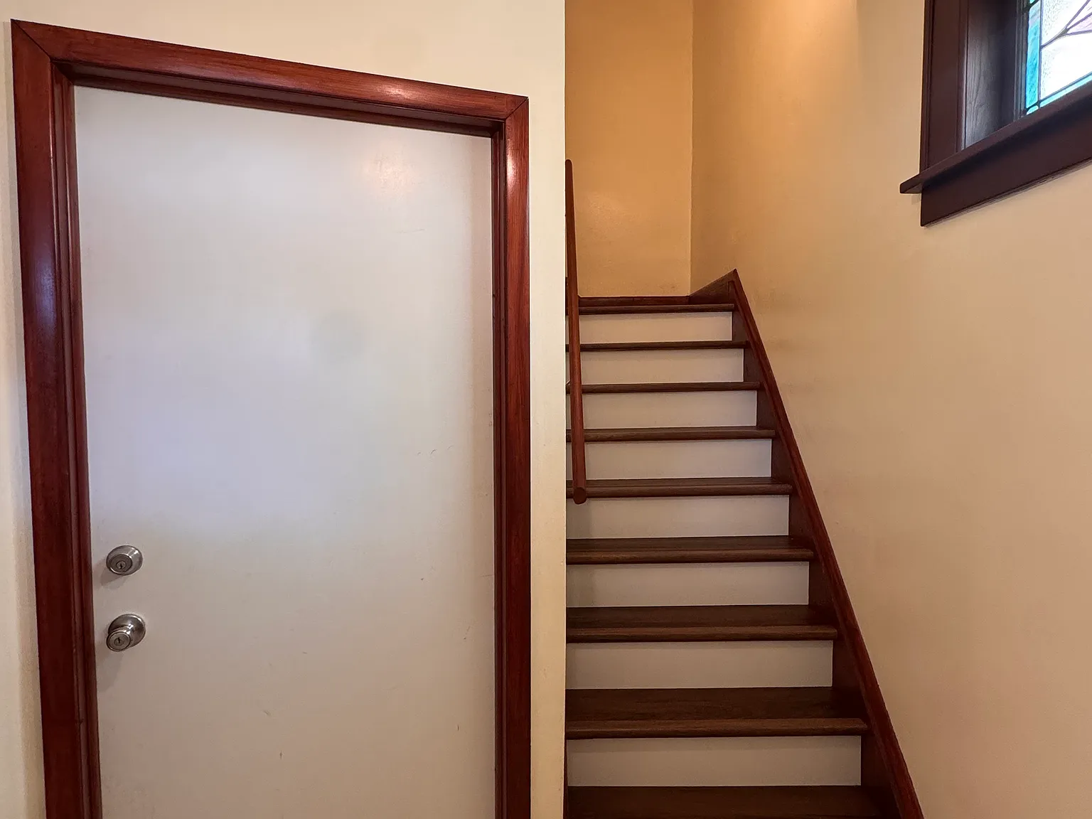 2 bed, $2,350 — Photo 2