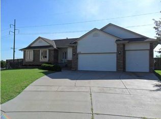 2132 S Beech Ct, Wichita, KS 67207