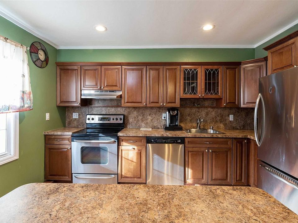 2nd image of 45 Walter Dr