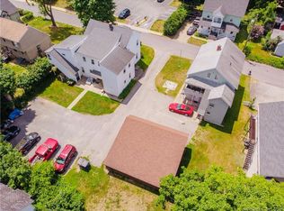 44 High St, Killingly, CT 06239