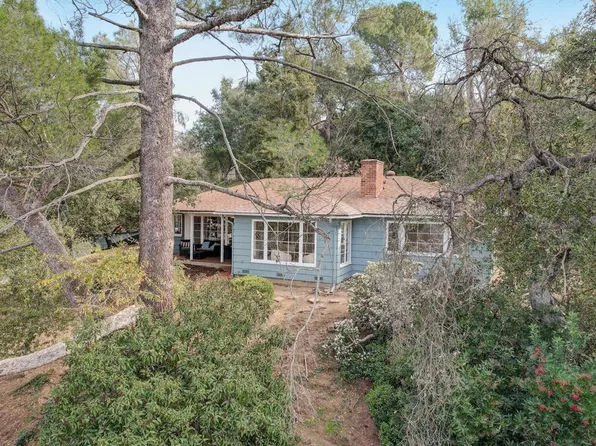 810 Monarch Dr, La Canada Flintridge, CA 91011