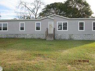 15 E Gate Dr, Tifton, GA 31794