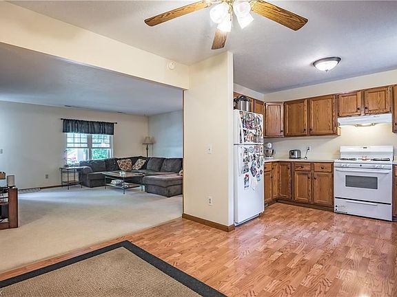 5th image of 6731 Connecticut Colony Cir #23