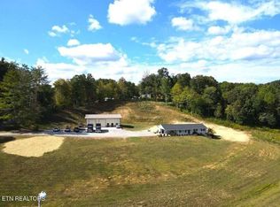 116 Lewallen Hollow Ln, Clinton, TN 37716