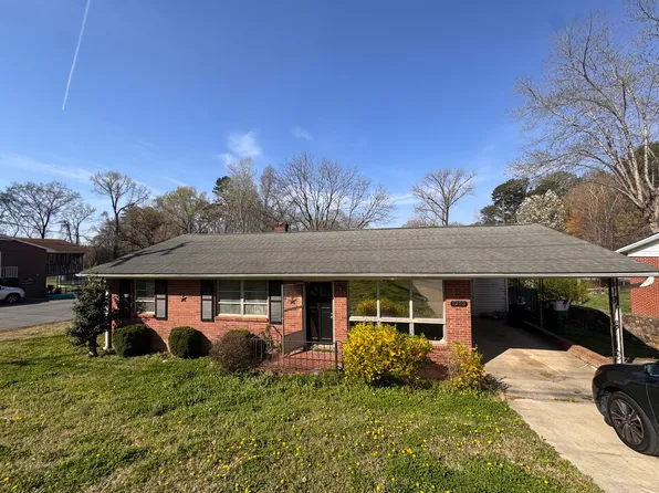 1203 S Myrtle School Rd, Gastonia, NC 28052