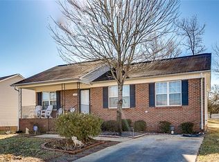 2208 Blair Kahzan Dr, Greensboro, NC 27405