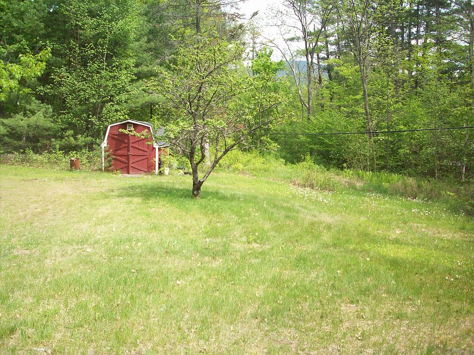 2nd image of 16 Pinnacle Rd