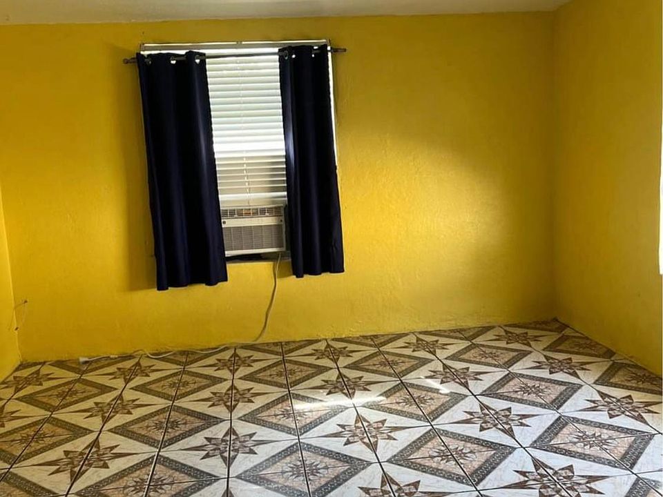 2nd image of 157 Poe Dr