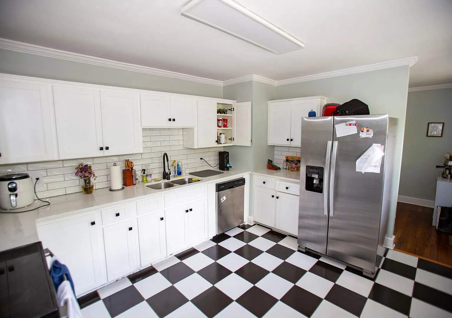 Great location off Milledge Ave! — Photo 4