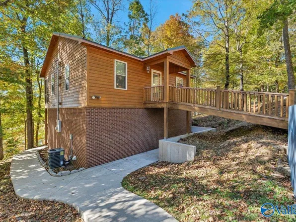769 County Road 563, Rogersville, AL 35652