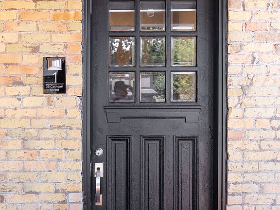 3rd image of 119 Elmwood Ave E #1C
