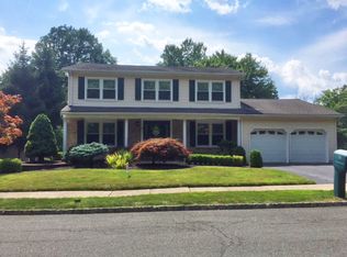 50 Chicopee Dr, Wayne, NJ 07470