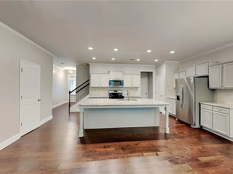 232 Braemore Mill Dr — Photo 4