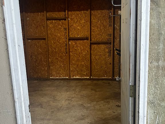 4th image of 9503 35th Ave NE #201