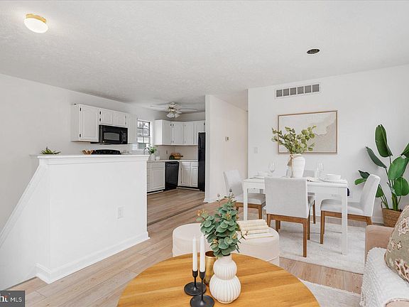 5th image of 721 Marley Ave