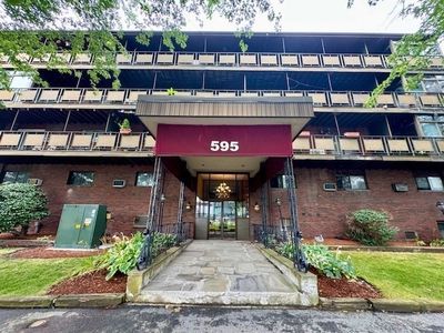 595 Revere Beach Pkwy APT 21, Revere, MA, 02151