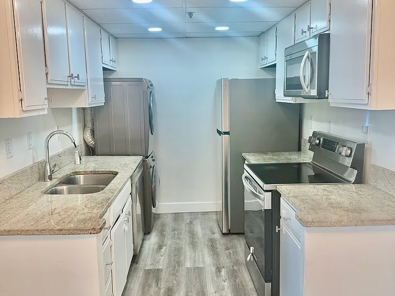 5911 Edsall Rd #Penthouse 10 — Photo 5