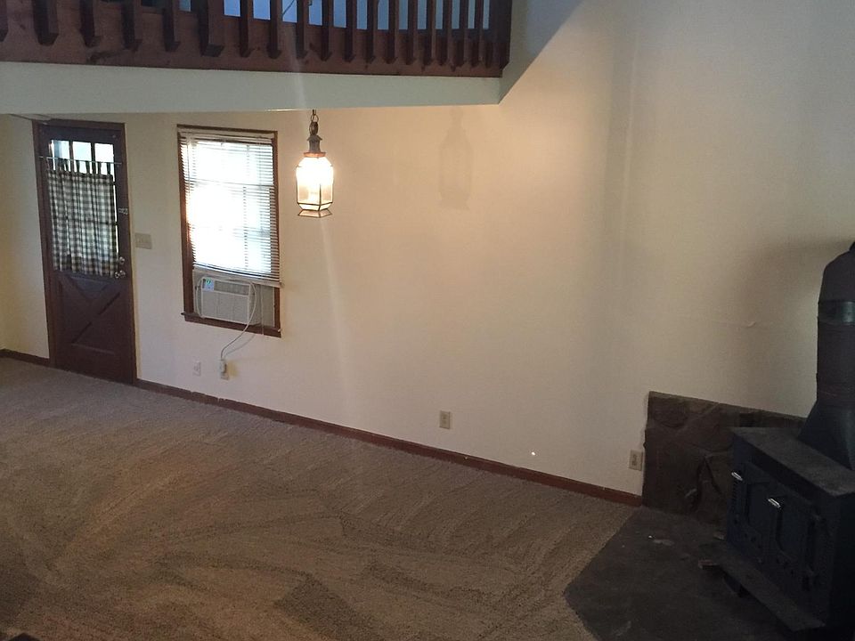 2nd image of 8660 Campbellton Redwine Rd #B