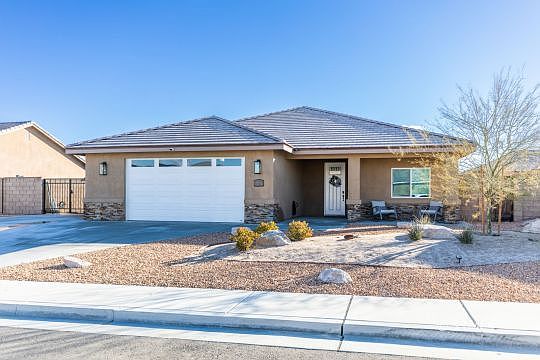2nd image of 1119 Marbella Dr