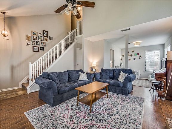 4th image of 1037 Cable Creek Dr