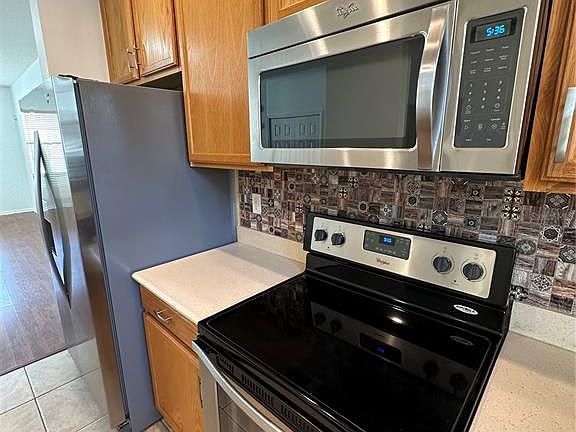 3rd image of 14443 Prunningwood Pl
