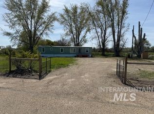 29463 W Hexon Rd, Parma, ID 83660