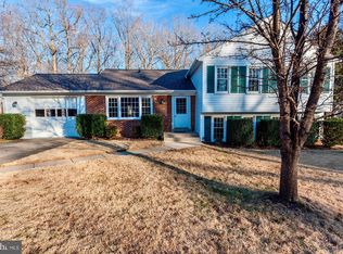 12205 Redwood Ct, Woodbridge, VA 22192