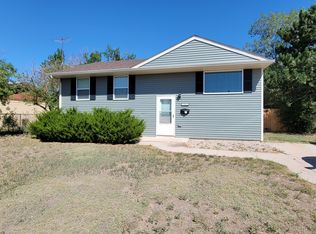 255 Ames Ave, Cheyenne, WY 82007