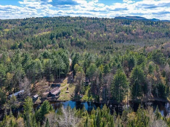 26 Sullivan Way, Minerva, NY 12857