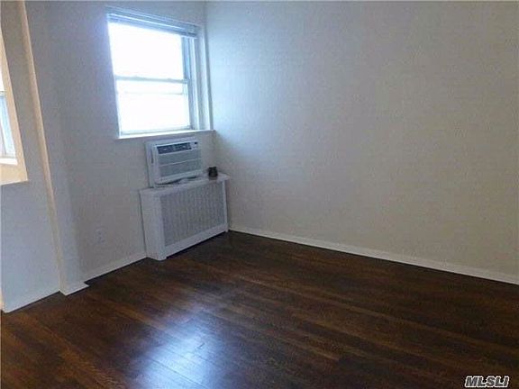 5th image of 16 New St APT B1