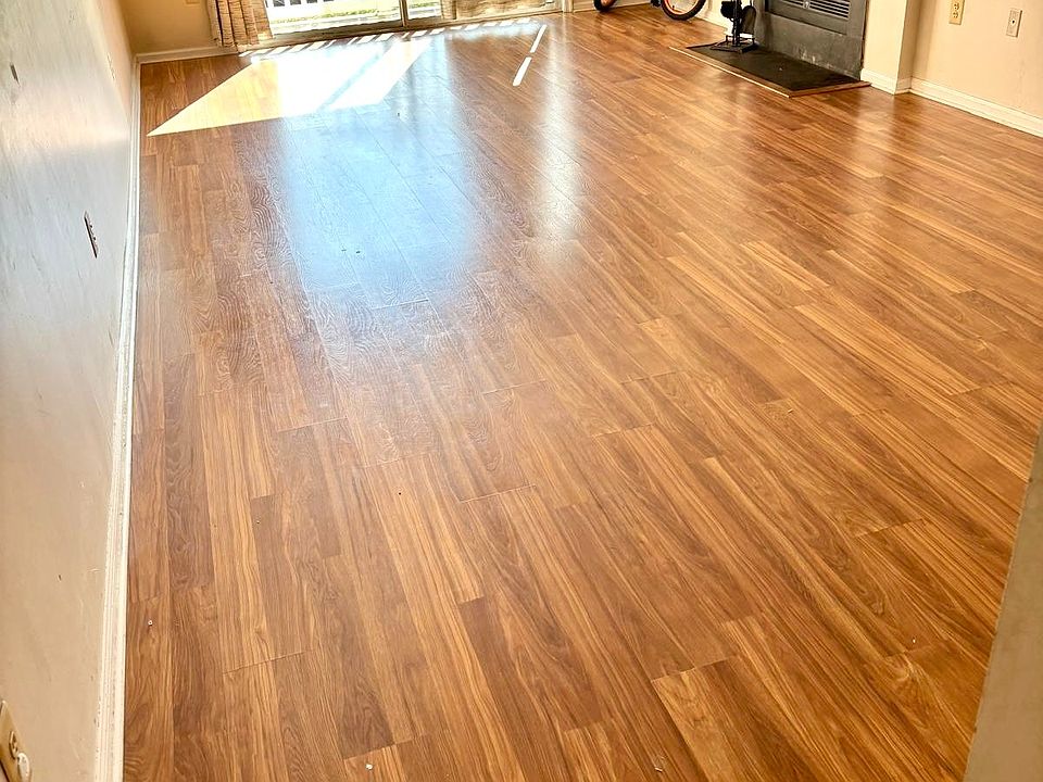 2nd image of 1709 Amanda Ct