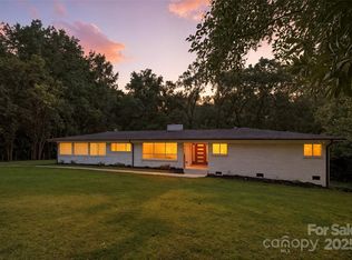 1408 Burtonwood Cir, Charlotte, NC 28212