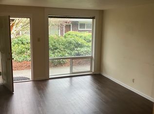 3909 N 34th St #3, Tacoma, WA 98407
